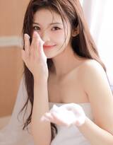 麻豆传媒美女邻居在线｜网络时代的自我展现与美的新定义-3